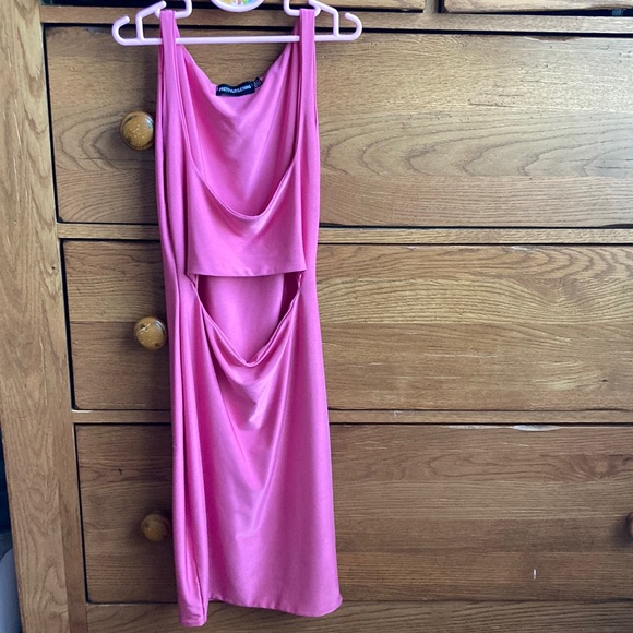 Cute Pink party cutout dress - Picture 1 of 1
